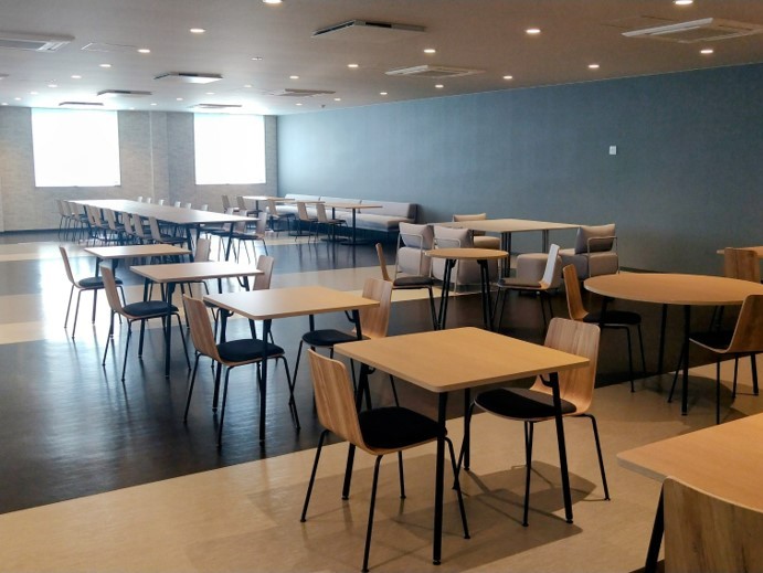 社員が快適に過ごせる休憩室を実現したヤマト運輸様のオフィス事例